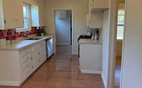 514 Louie Ave, Lodi, CA 95240 photo 6