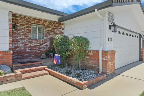 Exterior - 2326 Alpine, Lodi, CA 95240 photo 3 of 4