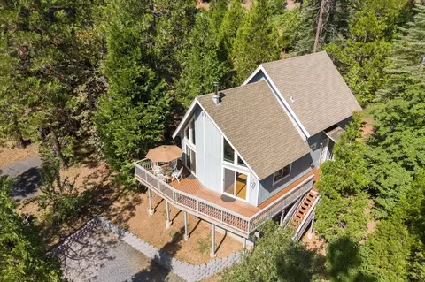 366 Blue Lake Springs Dr, Arnold, CA 95223