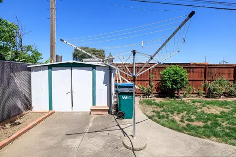 1652 E Regal St, Stockton, CA 95205 photo 26
