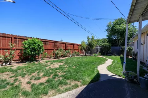 1652 E Regal St, Stockton, CA 95205 photo 27