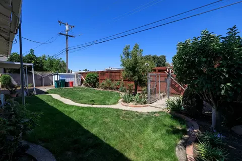 1652 E Regal St, Stockton, CA 95205 photo 31