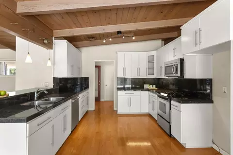 Kitchen - 1329 Fordham Ave, Modesto, CA 95350 photo 2 of 3