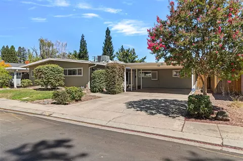 Exterior - 1329 Fordham Ave, Modesto, CA 95350 photo 2 of 5