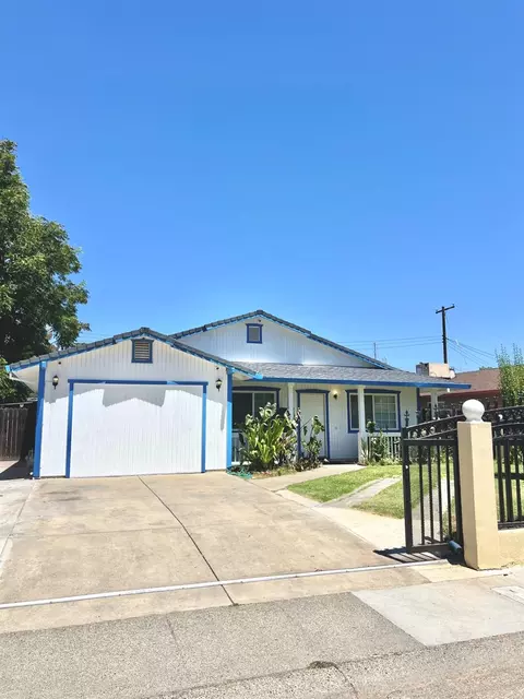 7919 43rd Ave, Sacramento, CA 95824