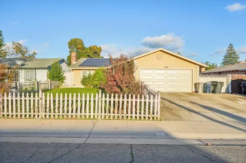 60 Kennelford Cir, Sacramento, CA 95823