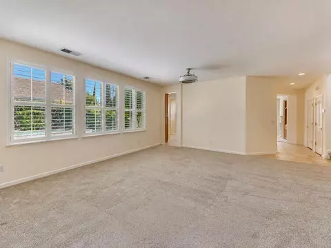Living - 1733 S Daniel Dr, Ripon, CA 95366 photo 5 of 9