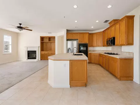 Kitchen - 1733 S Daniel Dr, Ripon, CA 95366 photo 1 of 6