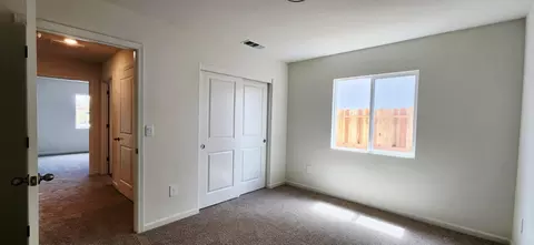 Bedroom - 2221 Blossom Ranch Rd, Patterson, CA 95363 photo 4 of 4