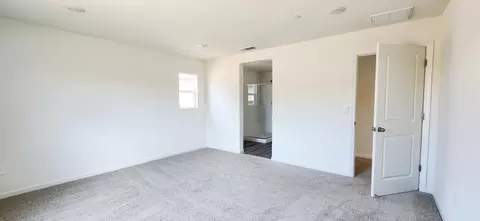 Bedroom - 2221 Blossom Ranch Rd, Patterson, CA 95363 photo 1 of 4