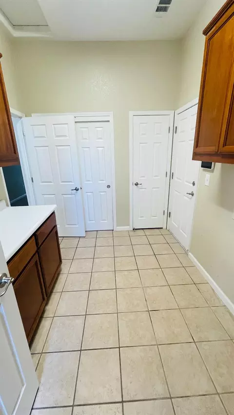 428 E Milgeo Ave, Ripon, CA 95366 photo 17