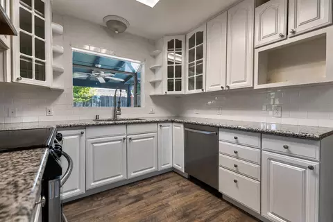 Kitchen - 3216 Coventry Way, Modesto, CA 95350 photo 2 of 4