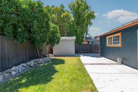 Exterior - 3216 Coventry Way, Modesto, CA 95350 photo 8 of 16