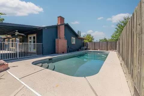 Exterior - 3216 Coventry Way, Modesto, CA 95350 photo 14 of 16