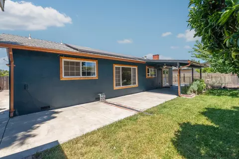 Exterior - 3216 Coventry Way, Modesto, CA 95350 photo 4 of 16