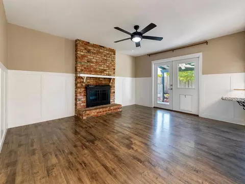 Living - 3216 Coventry Way, Modesto, CA 95350 photo 5 of 9