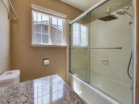 Bath - 3216 Coventry Way, Modesto, CA 95350 photo 1 of 6