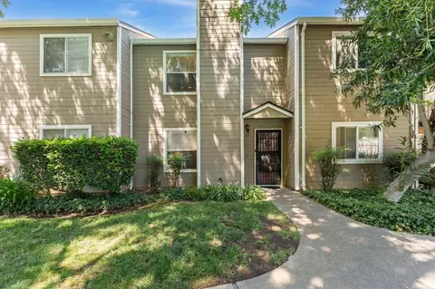 9101 Newhall Dr #43, Sacramento, CA 95826