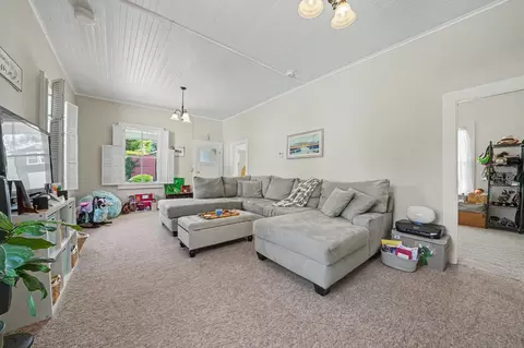 Living - 43 Spanish St, Sutter Creek, CA 95685 photo 3 of 5