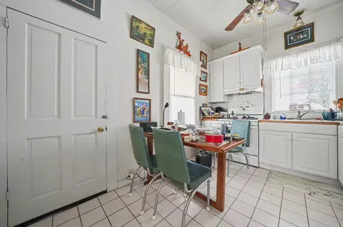 Kitchen - 43 Spanish St, Sutter Creek, CA 95685 photo 6 of 6