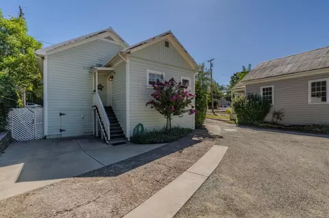 Exterior - 43 Spanish St, Sutter Creek, CA 95685 photo 8 of 30
