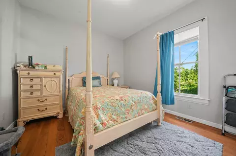 Bedroom - 43 Spanish St, Sutter Creek, CA 95685 photo 1 of 9