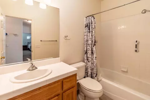 Bath - 3508 Kee Ln, Modesto, CA 95355 photo 1 of 1