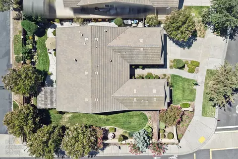 View/Area - 2000 Thomas Taylor Dr, Hughson, CA 95326 photo 2 of 3