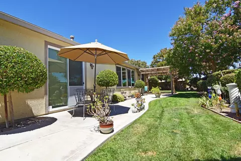 Exterior - 2000 Thomas Taylor Dr, Hughson, CA 95326 photo 3 of 8