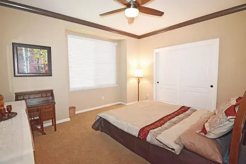 Bedroom - 2000 Thomas Taylor Dr, Hughson, CA 95326 photo 2 of 3