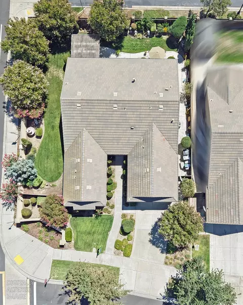 View/Area - 2000 Thomas Taylor Dr, Hughson, CA 95326 photo 1 of 3