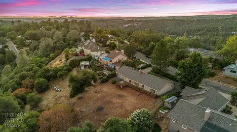 View/Area - 1582 Barrett Dr, Placerville, CA 95667 photo 2 of 7