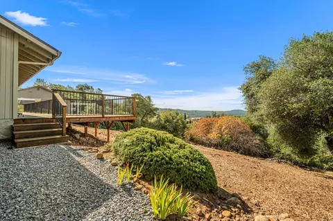 Exterior - 1582 Barrett Dr, Placerville, CA 95667 photo 17 of 19