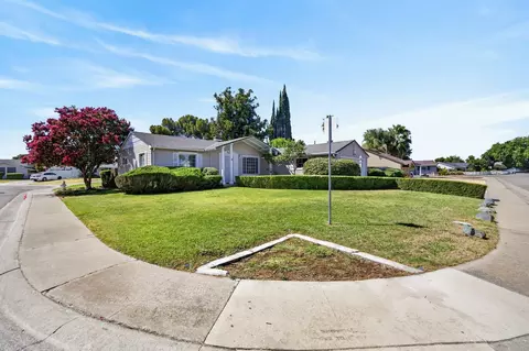 7601 South Pkwy, Sacramento, CA 95823