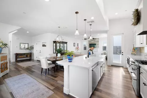 Entry Way - 700 Silo St, Folsom, CA 95630 photo 3 of 4