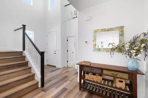 Entry Way - 700 Silo St, Folsom, CA 95630 photo 2 of 4