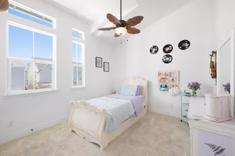 Bedroom - 700 Silo St, Folsom, CA 95630 photo 4 of 5