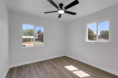 Bedroom - 830 Windsor Dr, Lodi, CA 95240 photo 3 of 3