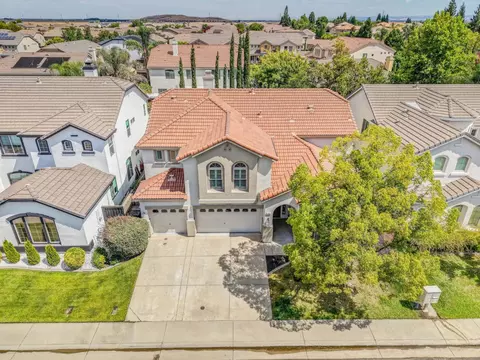 416 Bonicelli Ct, Roseville, CA 95747
