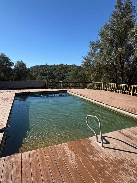 Exterior - 2127 Leonard Rd, San Andreas, CA 95249 photo 1 of 4