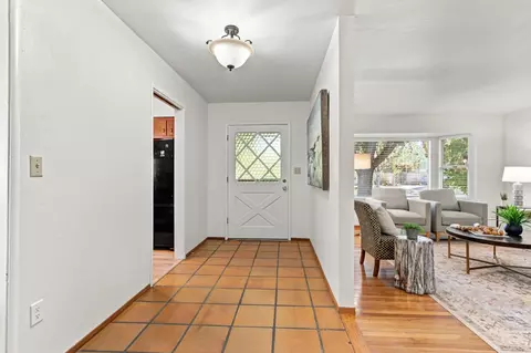 1307 W 8th St, Davis, CA 95616 photo 5