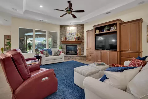 Living - 446 Clendenin Pkwy, Ripon, CA 95366 photo 2 of 3