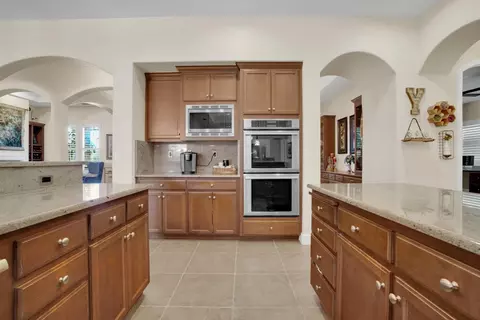 Kitchen - 446 Clendenin Pkwy, Ripon, CA 95366 photo 2 of 5