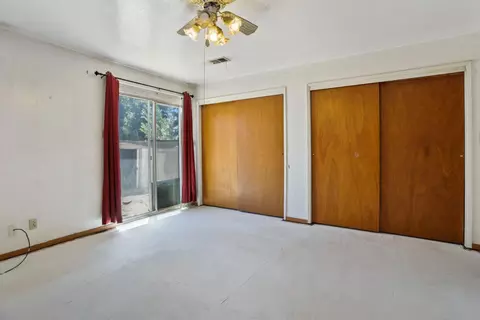 Bedroom - 660 E North St, Manteca, CA 95336 photo 6 of 6