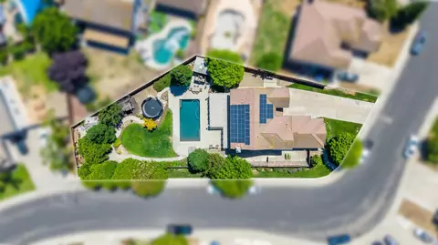 View/Area - 1414 Hazelnut Way, Manteca, CA 95337 photo 5 of 5