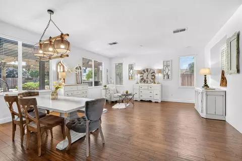 Dining - 1414 Hazelnut Way, Manteca, CA 95337 photo 1 of 1