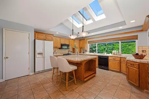 Kitchen - 7125 Willey Way, Carmichael, CA 95608 photo 2 of 3