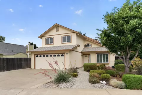 1439 Willow Springs Dr, Woodland, CA 95776