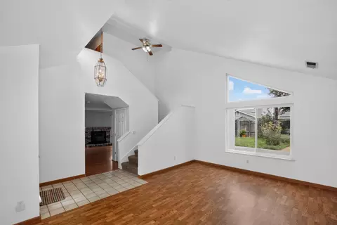 1439 Willow Springs Dr, Woodland, CA 95776