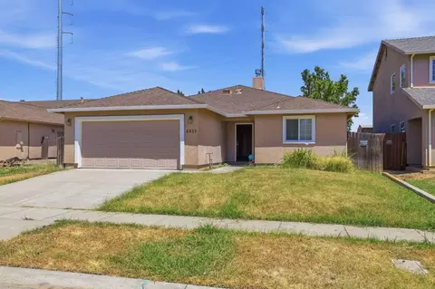 6033 Oleander Ln, Linda, CA 95901